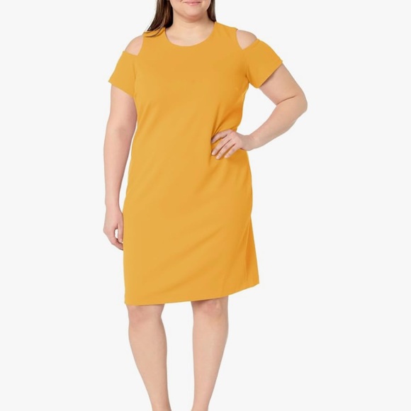 Tommy Hilfiger Dresses & Skirts - Tommy Hilfiger Women's Cold Shoulder Dress Size 22W